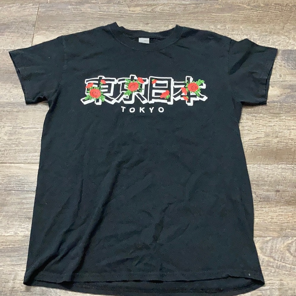 Black Tshirt